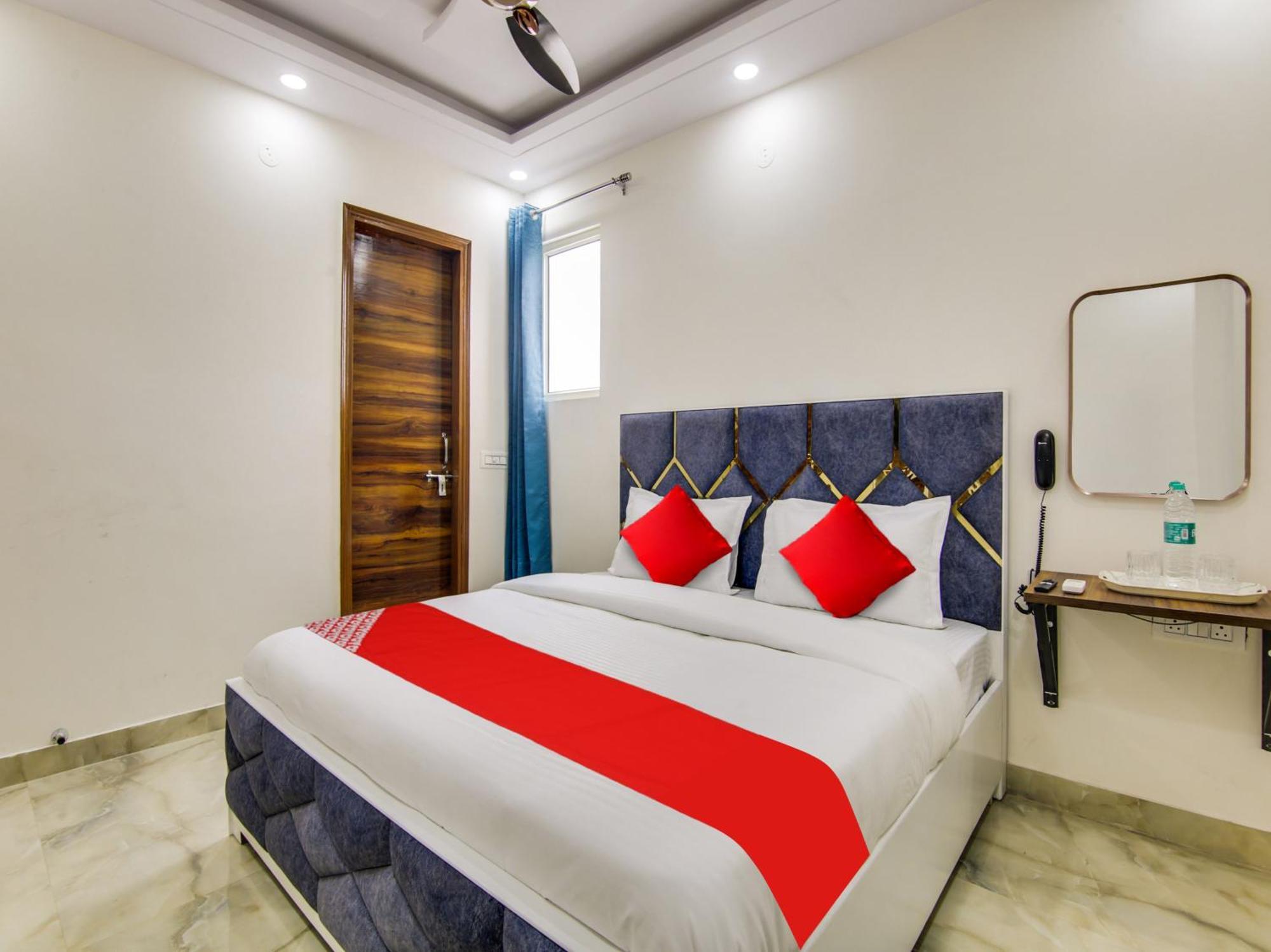 Hotel O Ar Residency Delhi  Buitenkant foto